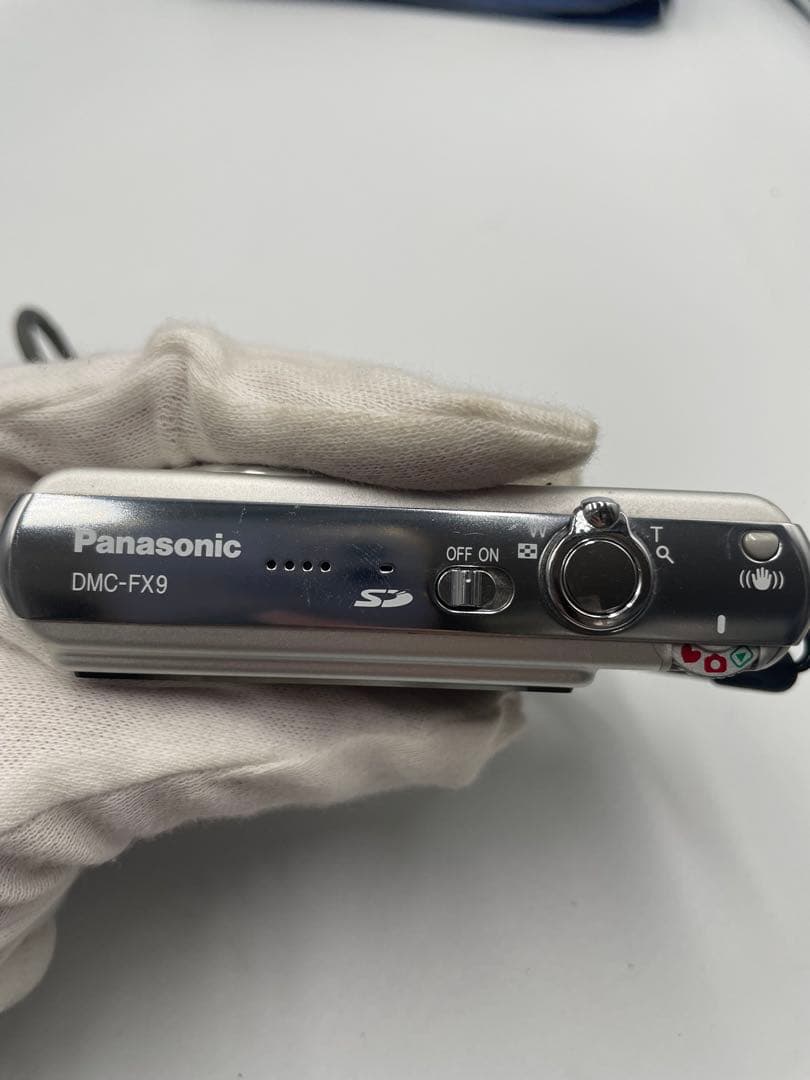 Panasonic LUMIX DMC-FX9 シルバー