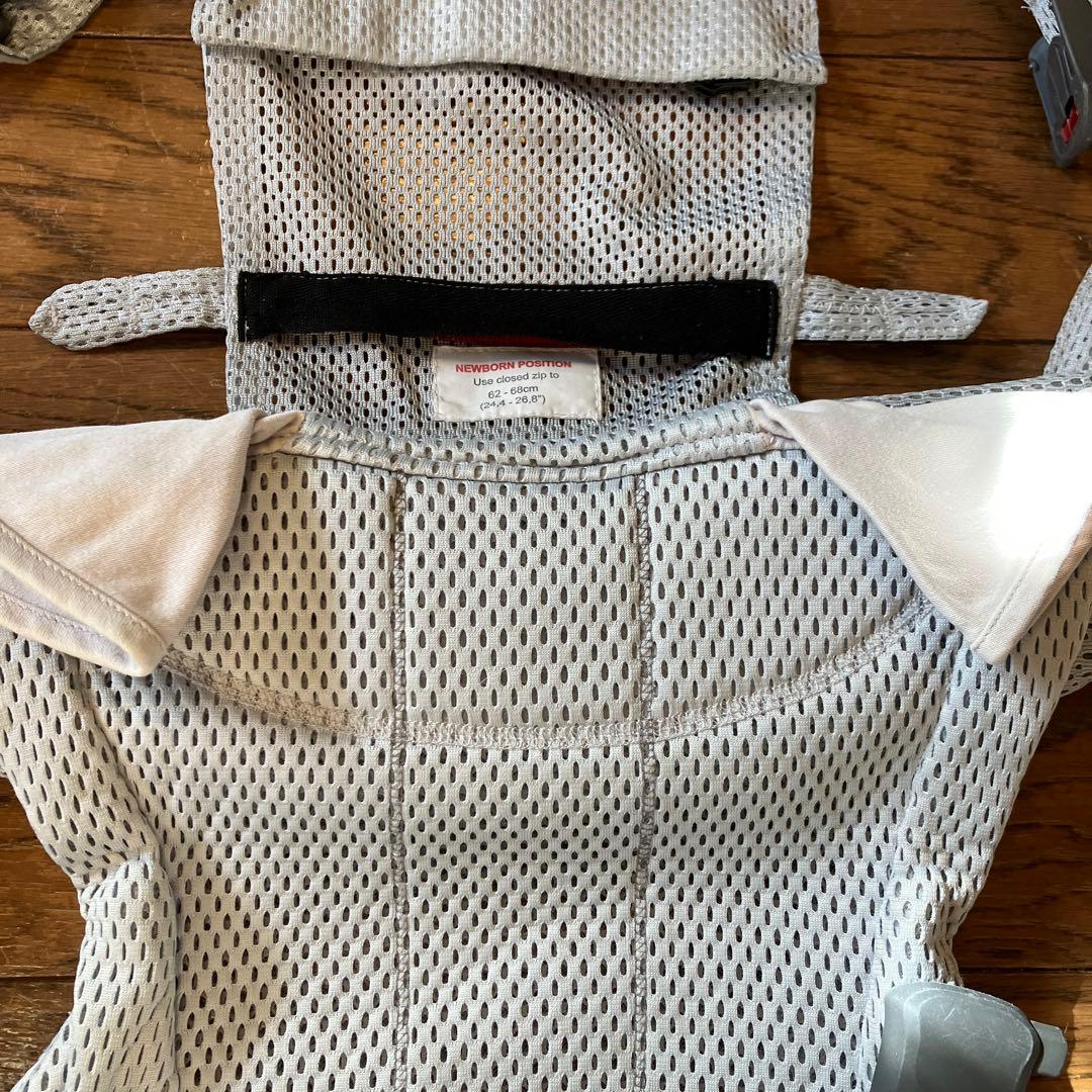 BABYBJÖRN ベビーキャリアハーモニー　抱っこ紐 メッシュ　シルバー