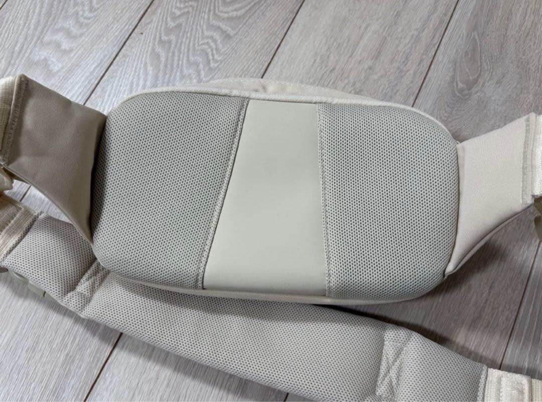 ［美品］POMULU ポムル 2wayヒップシート ナチュラルアイボリー