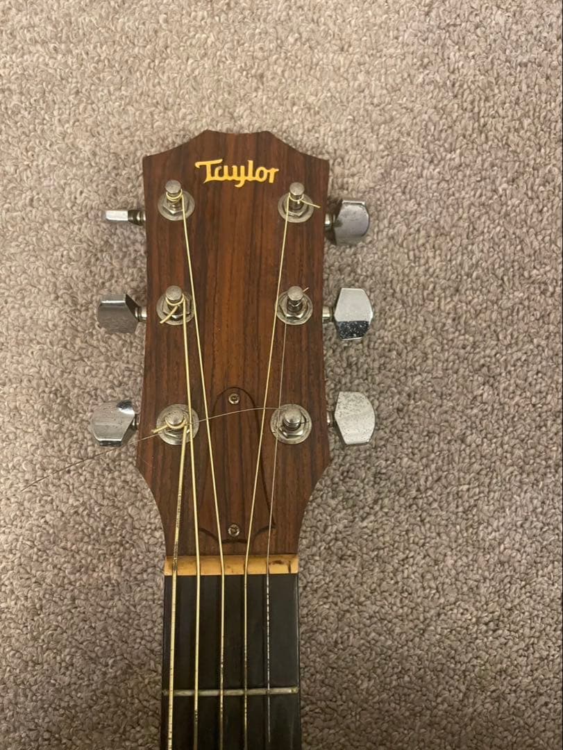 Taylor アコースティックギター 214 純正ケース付き