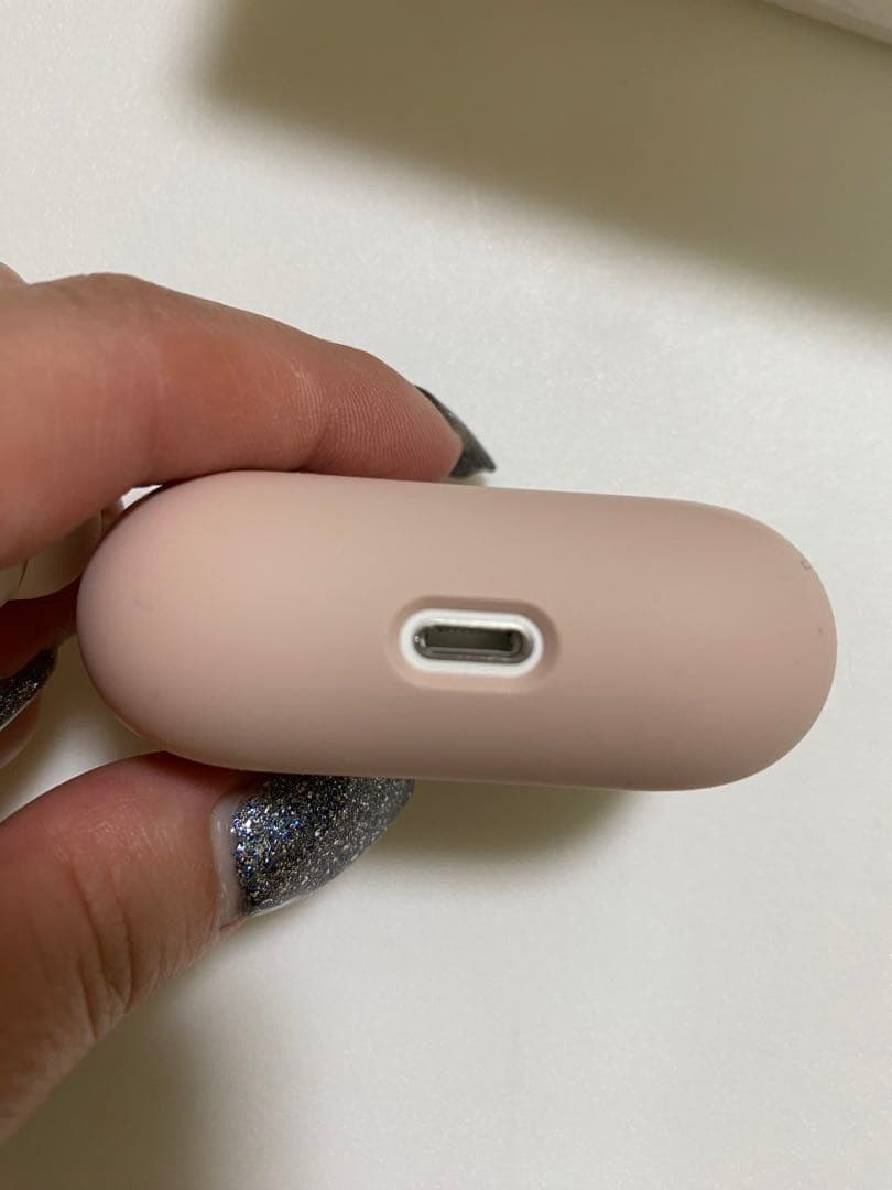 AirPods Pro 本体 ホワイト　ケース箱付き イヤホンは片耳のみ