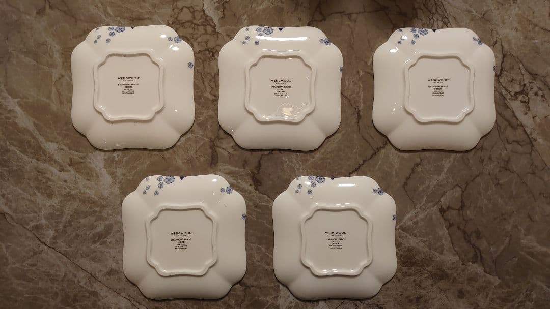 【期間限定値下～2/10】ウエッジウッド ストロベリー ブルーム インディゴ