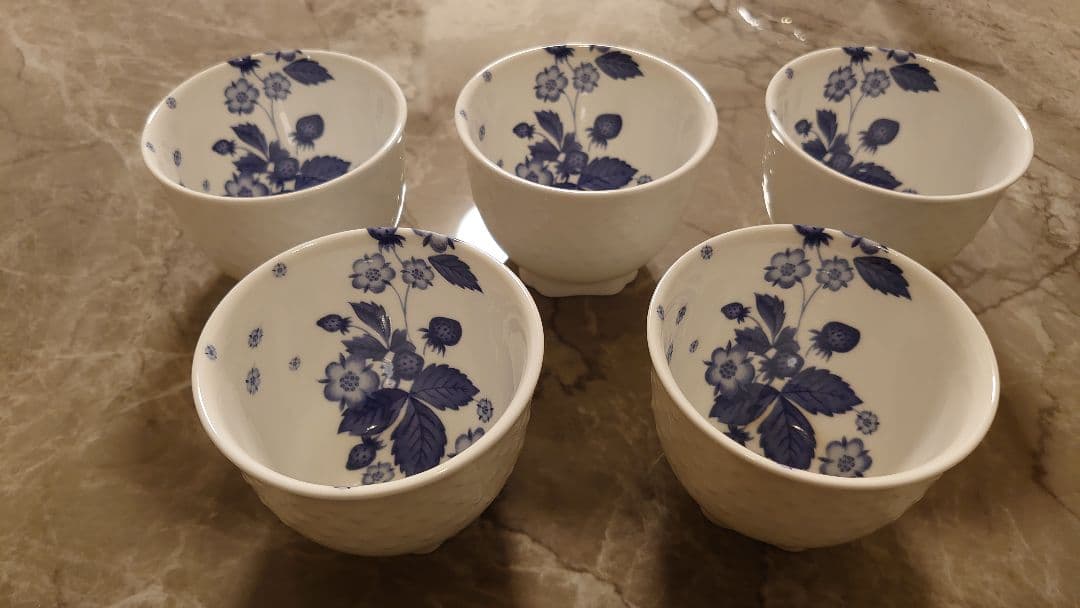 【期間限定値下～2/10】ウエッジウッド ストロベリー ブルーム インディゴ