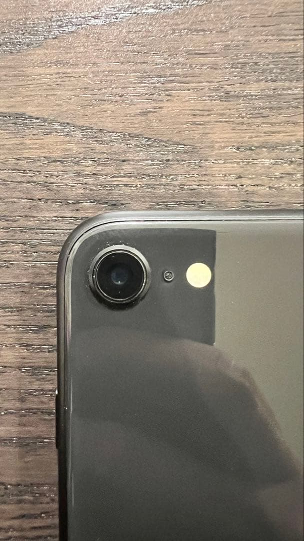 美品Apple iPhone SE2 ブラック 128GB simフリー