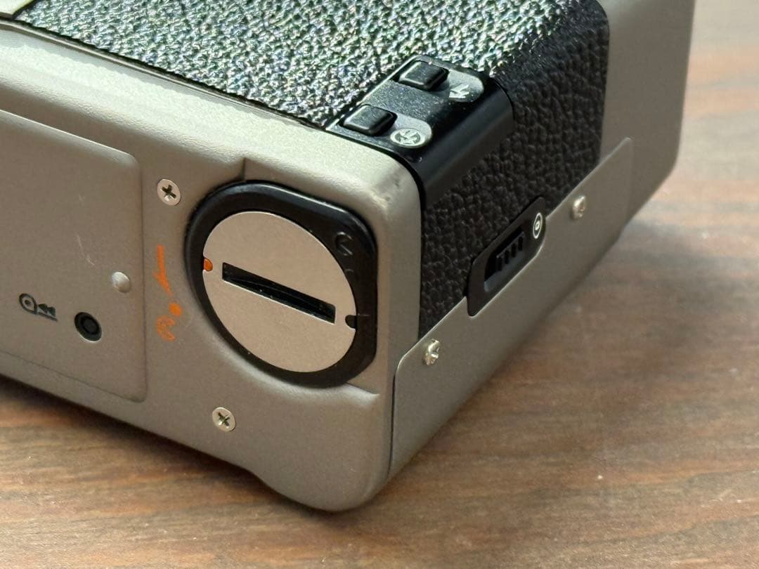 Nikon 35Ti(キズあり)