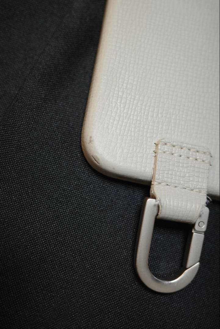 あんこ objects. ホワイト iPhoneケース ストラップ付き