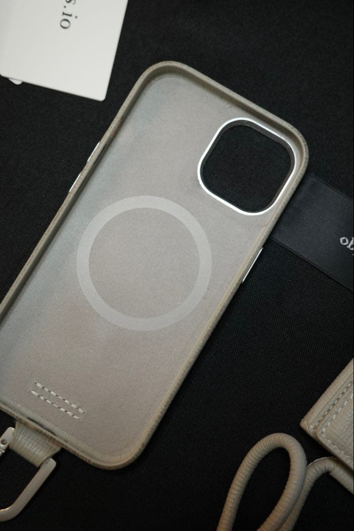 あんこ objects. ホワイト iPhoneケース ストラップ付き