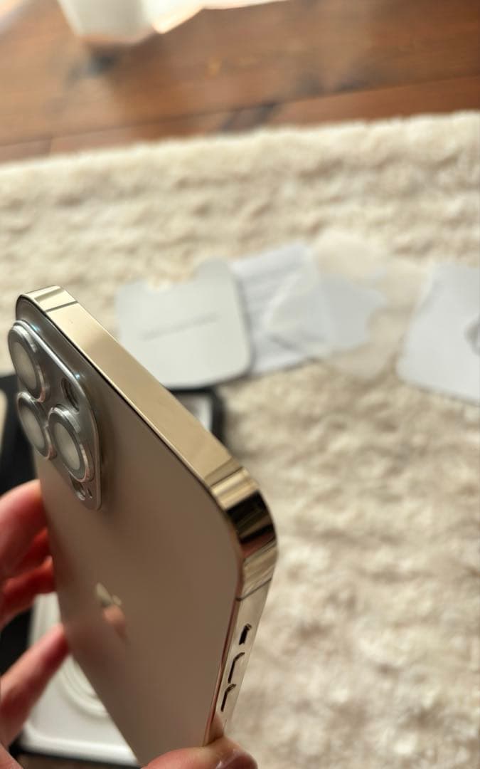 Apple iPhone 13 Pro Max ゴールド 本体 256GB