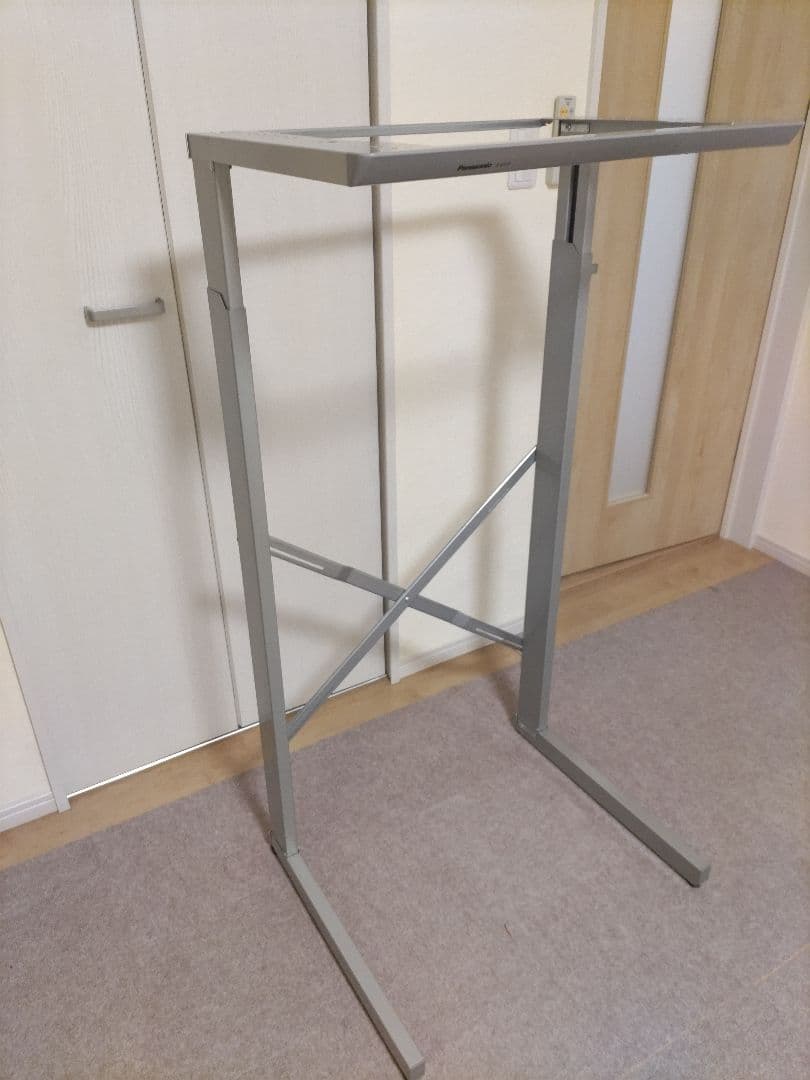衣類乾燥機　台　スタンド　Panasonic　 シルバー N-UF12-S