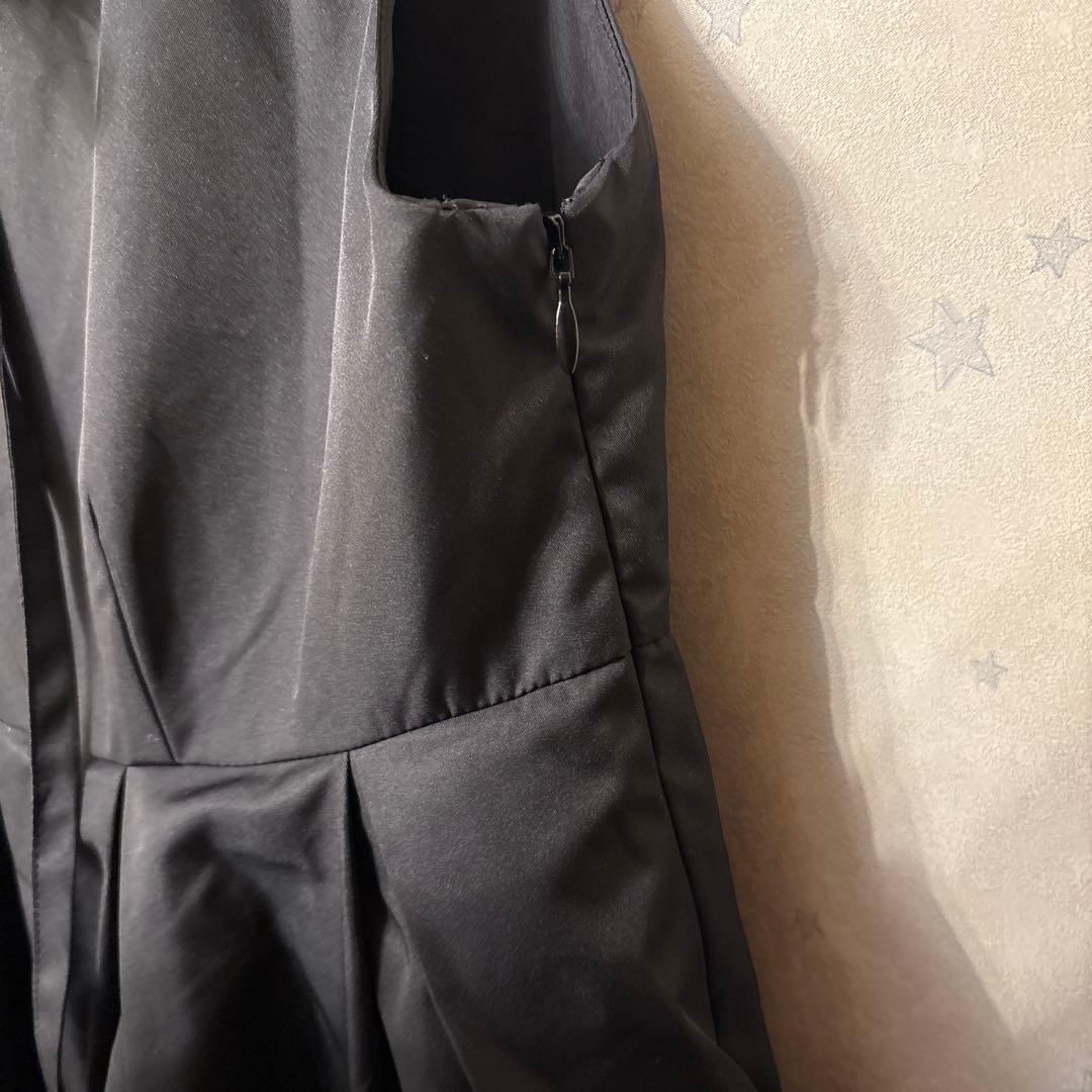 CALNAMUR ミニフリルノースリーブワンピース 黒 藤田ニコル