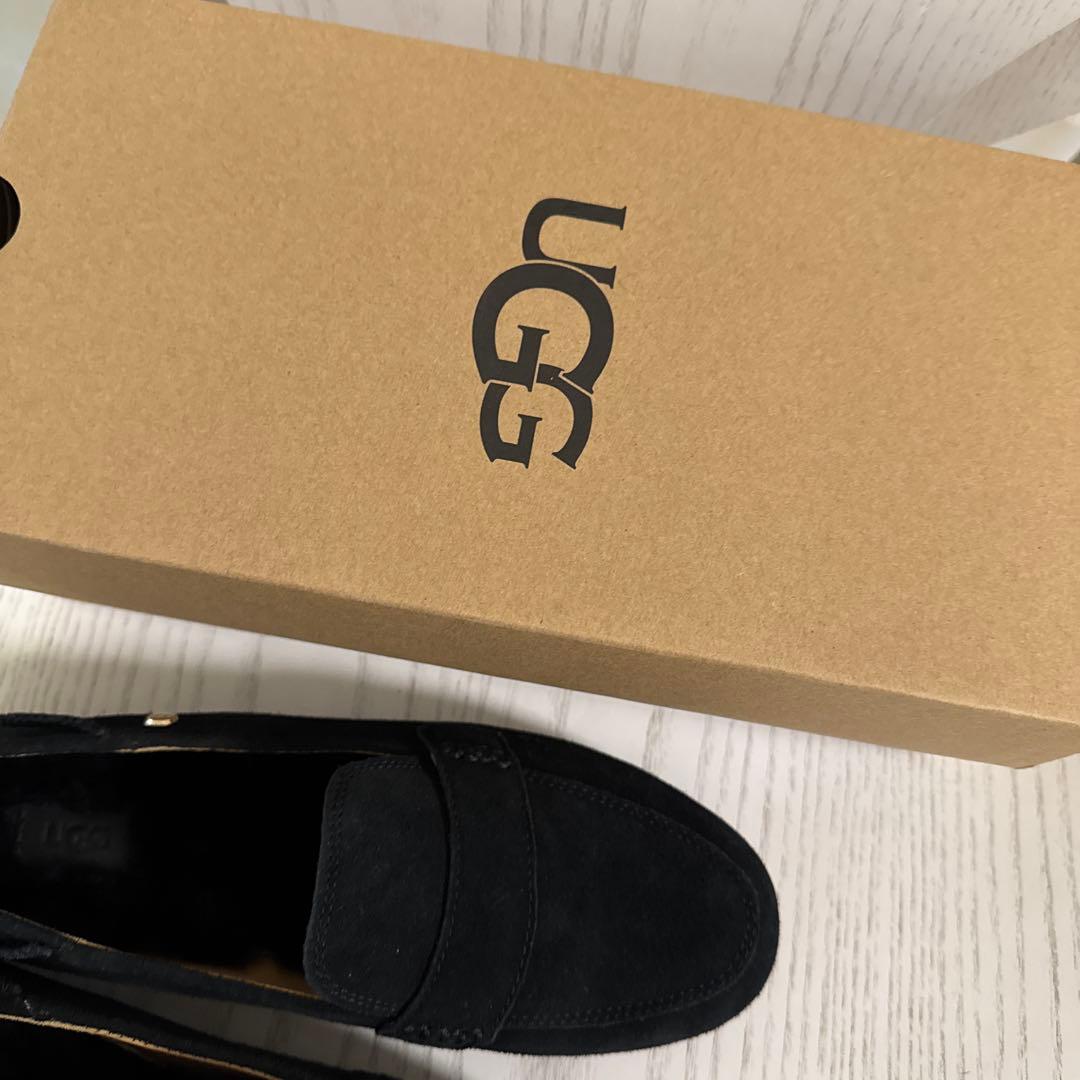 専用　UGG モカシン　８サイズ25.０㎝　極美品　黒