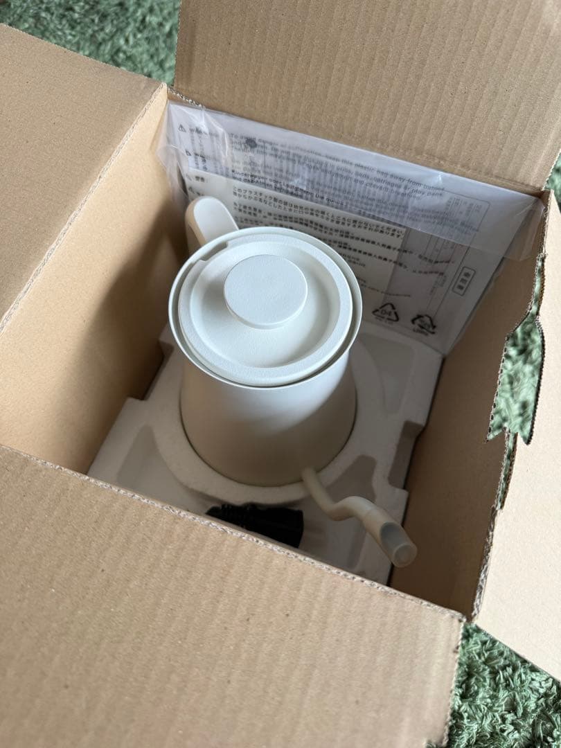 sakura様未使用BALMUDA電気ケトルThe Pot K02A-WH