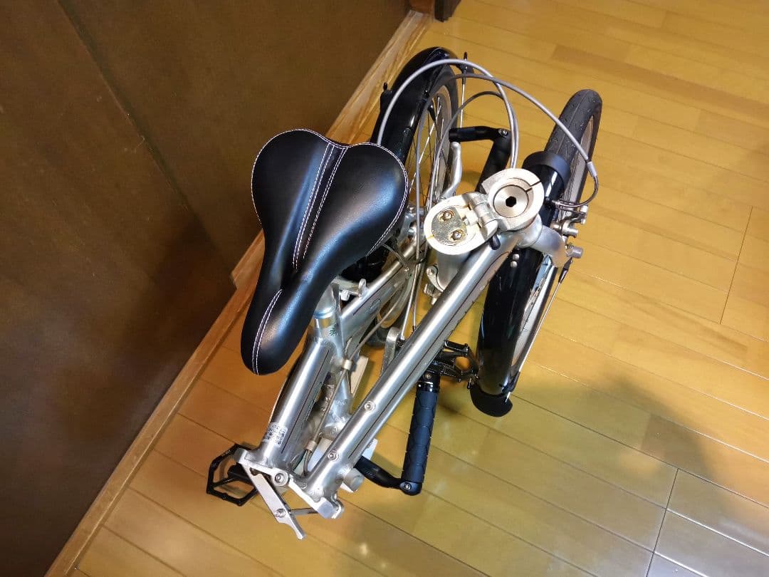 DAHON route ダホン ルートシルバー ～6月7日(土)迄