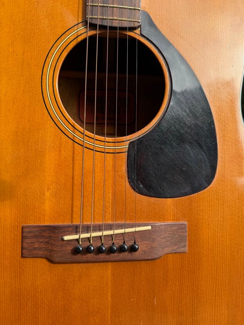 T*i様 Yamaha FG-140 希少・赤ラベル　ヴィンテージアコースティッ