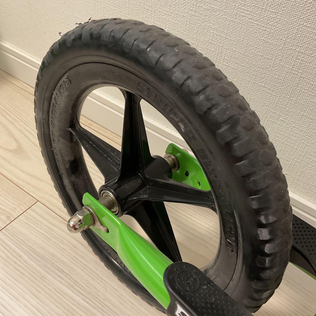 STRIDER バランスバイク ランニングバイク　グリーン　緑 12インチ