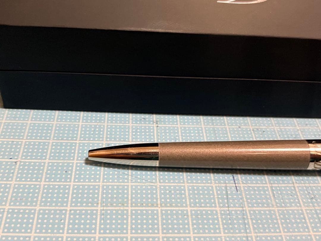 【匿名配送】S.T. Dupont ボールペン グレー（芯は入っていません！）