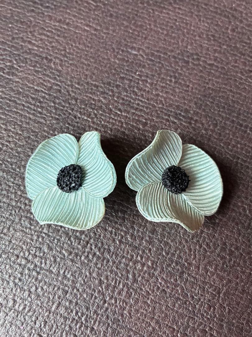 イヤリングとブローチのセット、パリ、Cilea