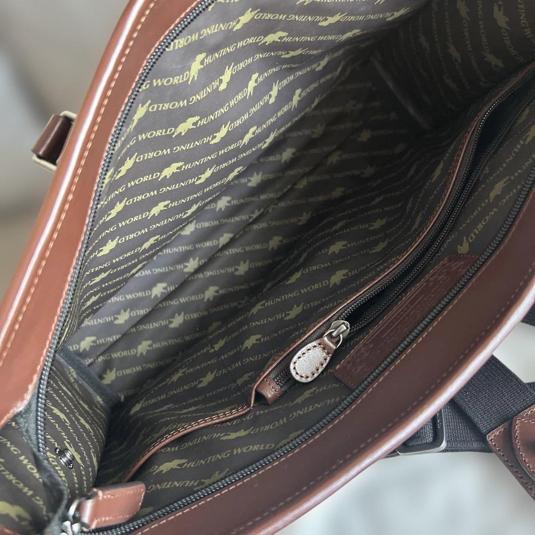 【美品】ハンティングワールド 【7831ビジネスバック】 ブラック&ブラウン