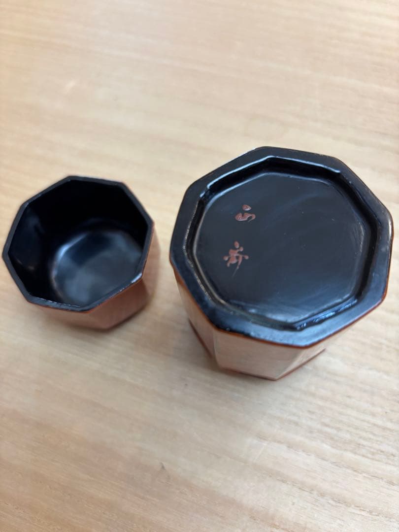 茶道具　乾漆　根来　八角　莨入　中川正斉作