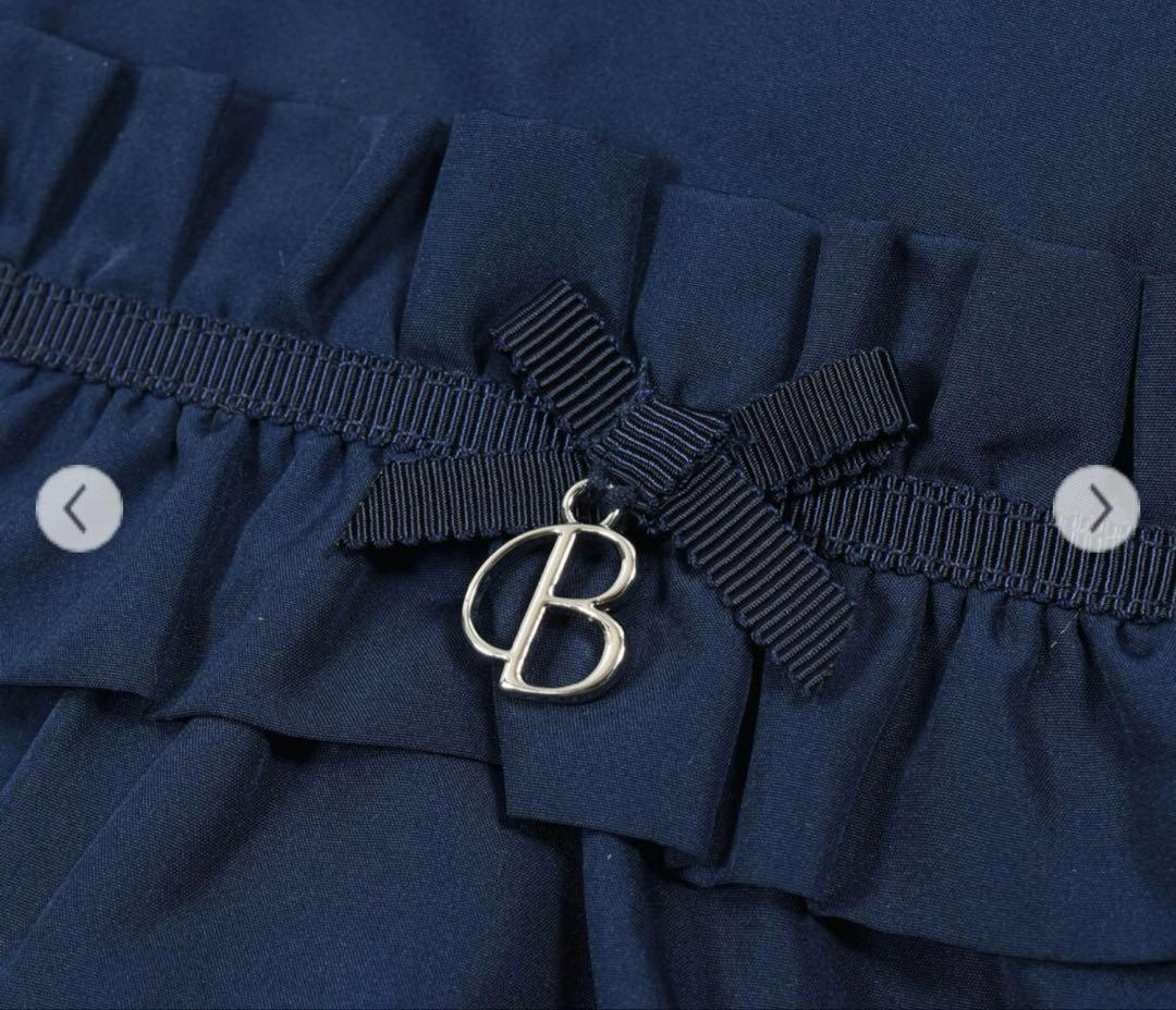 新品 BeBe（べべ） 【撥水加工】タフタ 裏ファー 中綿 ブルゾン　140