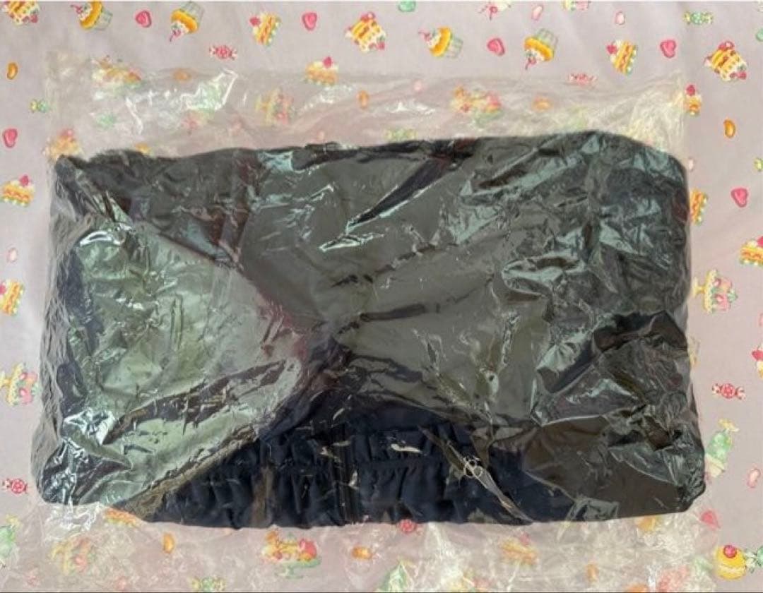 新品 BeBe（べべ） 【撥水加工】タフタ 裏ファー 中綿 ブルゾン　140