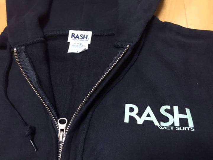 2021 RASH 羽バックフルジップパーカー