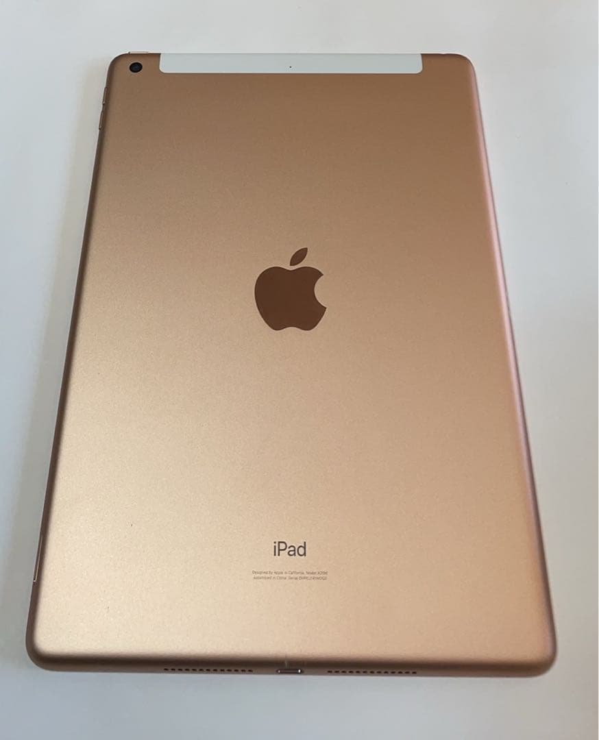iPad 7世代 WiFi + Cellular 128GBゴルド