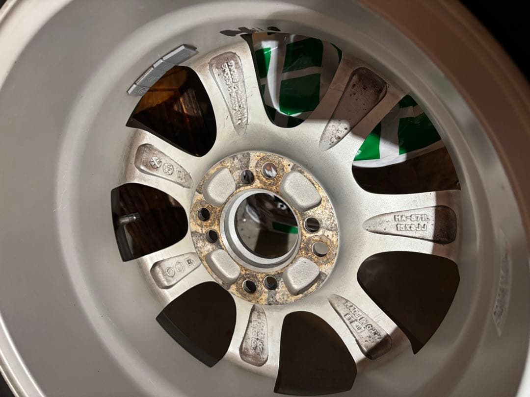 手渡し限定 スタッドレスタイヤ付き　15インチホイールセット　マルチ