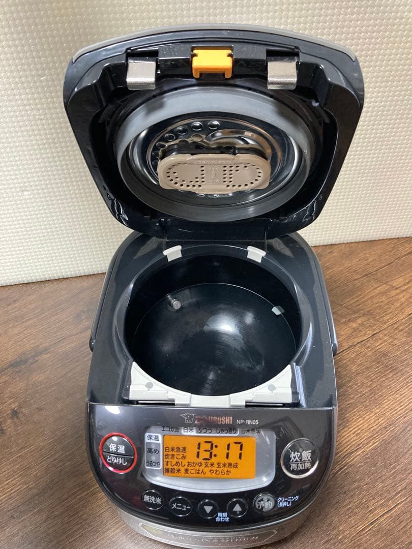 象印　NP-RN05 象印 圧力IH炊飯器3通りの炊き分け圧力(2024年製)
