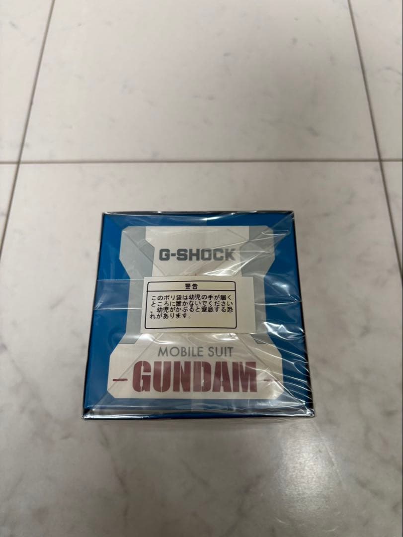新品未開封 G-SHOCK ガンダムコラボ 腕時計35周年モデルガンダム、シャア