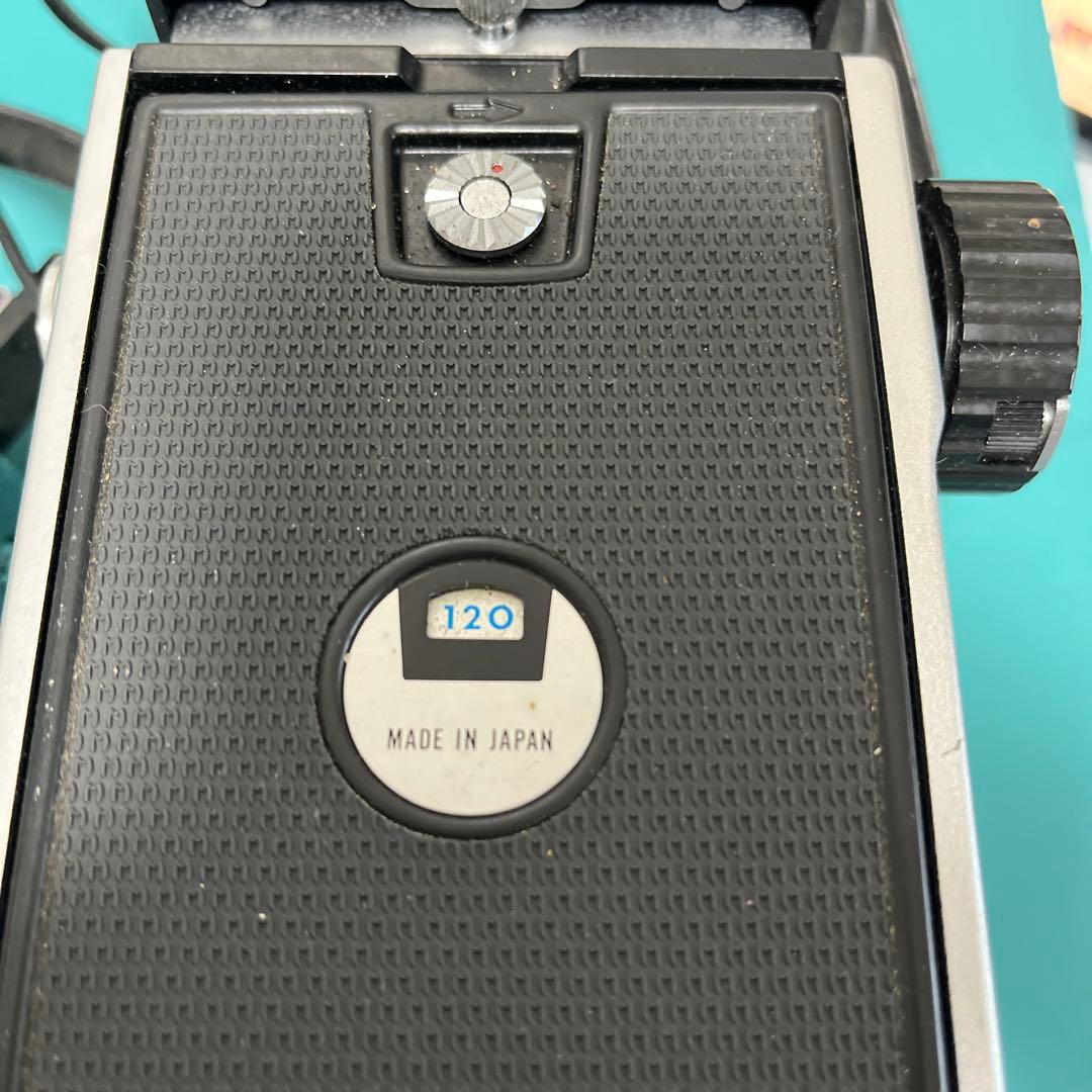 a*i様 Mamiya C220 二眼レフカメラ 中古品