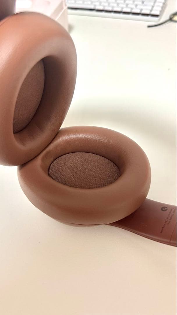 ヘッドホン beats studio pro kim kardashian