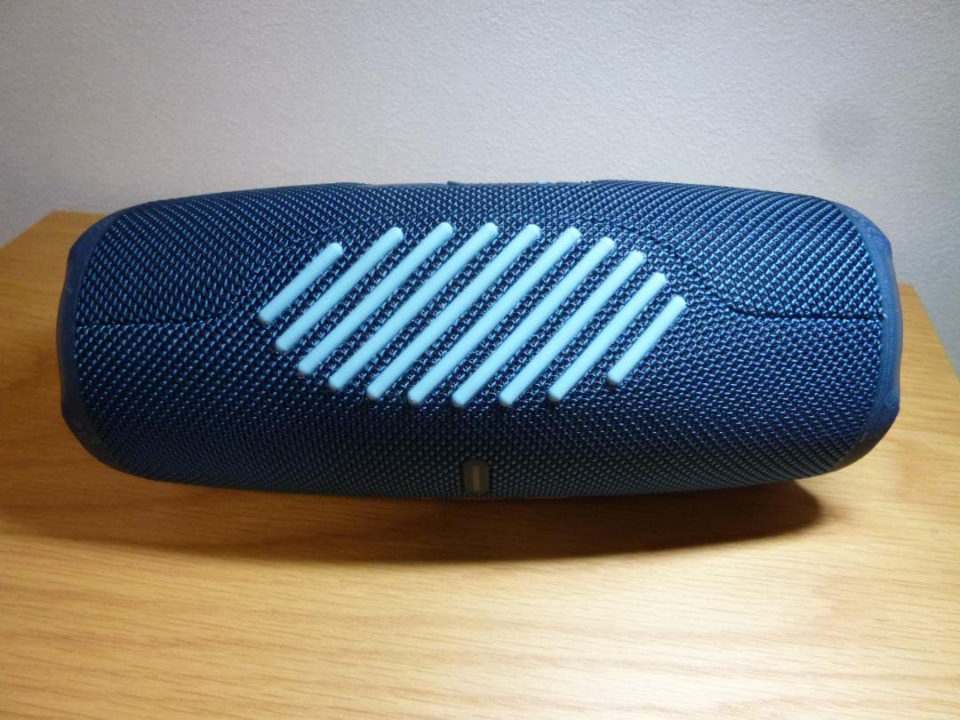 【未使用に近い】JBL Charge 5 Bluetoothスピーカー