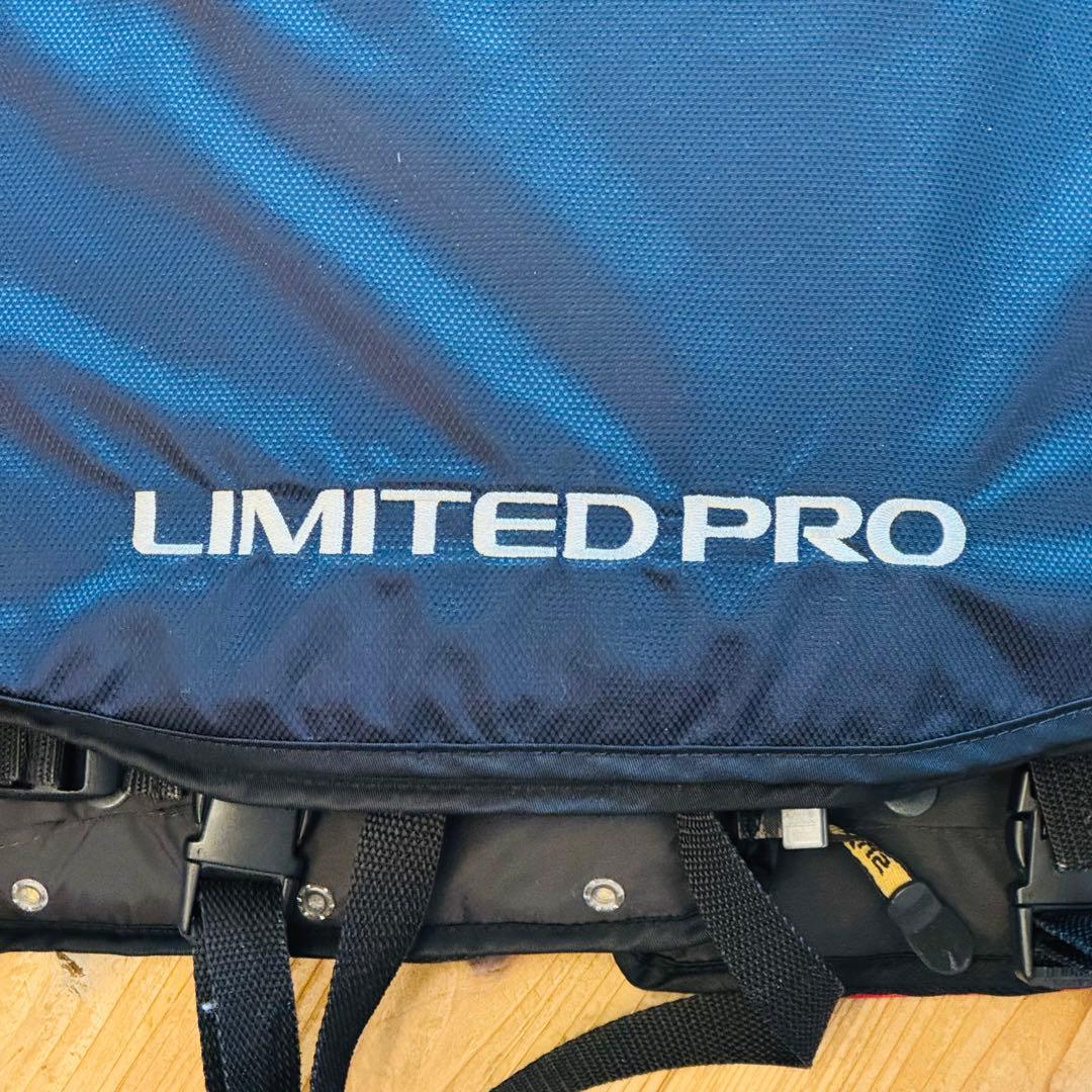 シマノNEXUS LIMITED PRO ネクサス　リミテッド　ライフジャケット