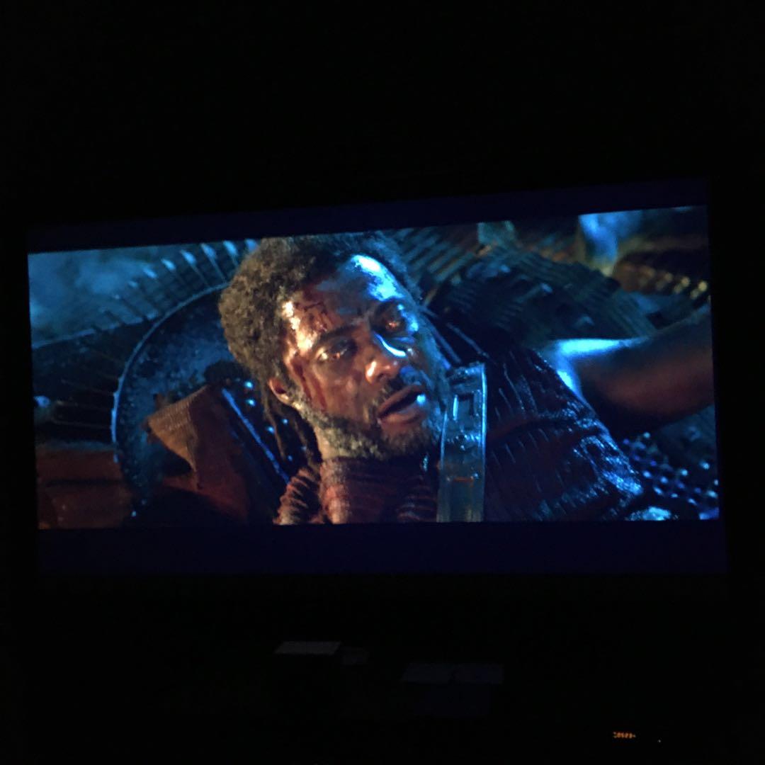 EPSON プロジェクター EH-TW6700W ワイヤレスモデル☆575H使用