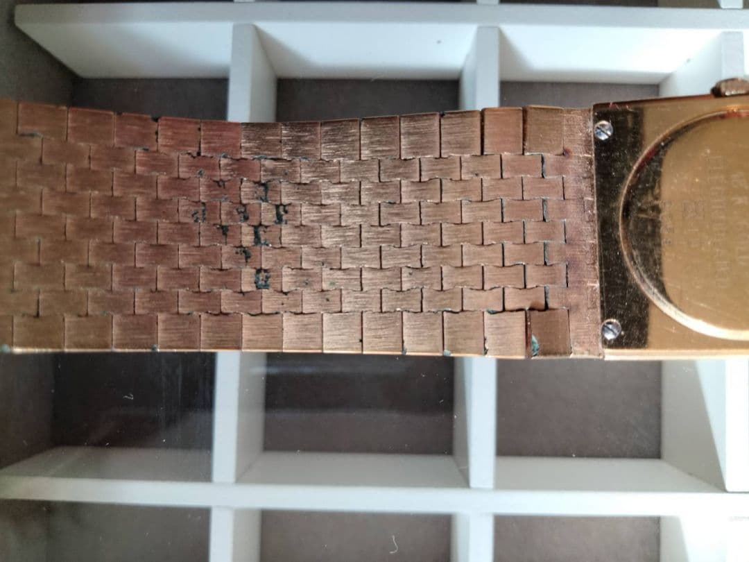 RAYMOND WEIL クォーツ時計 ゴールド ジャンク品 保証なし