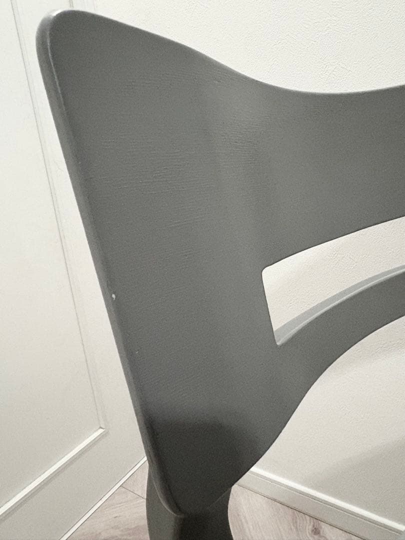 北欧デンマーク発のブランド名作「Leander」チェア 希少カラー♡グレー