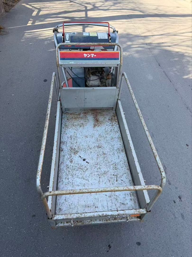 中古品 ヤンマー 運搬車 MCG95 最大積載250Kg 手動ダンプ クローラー