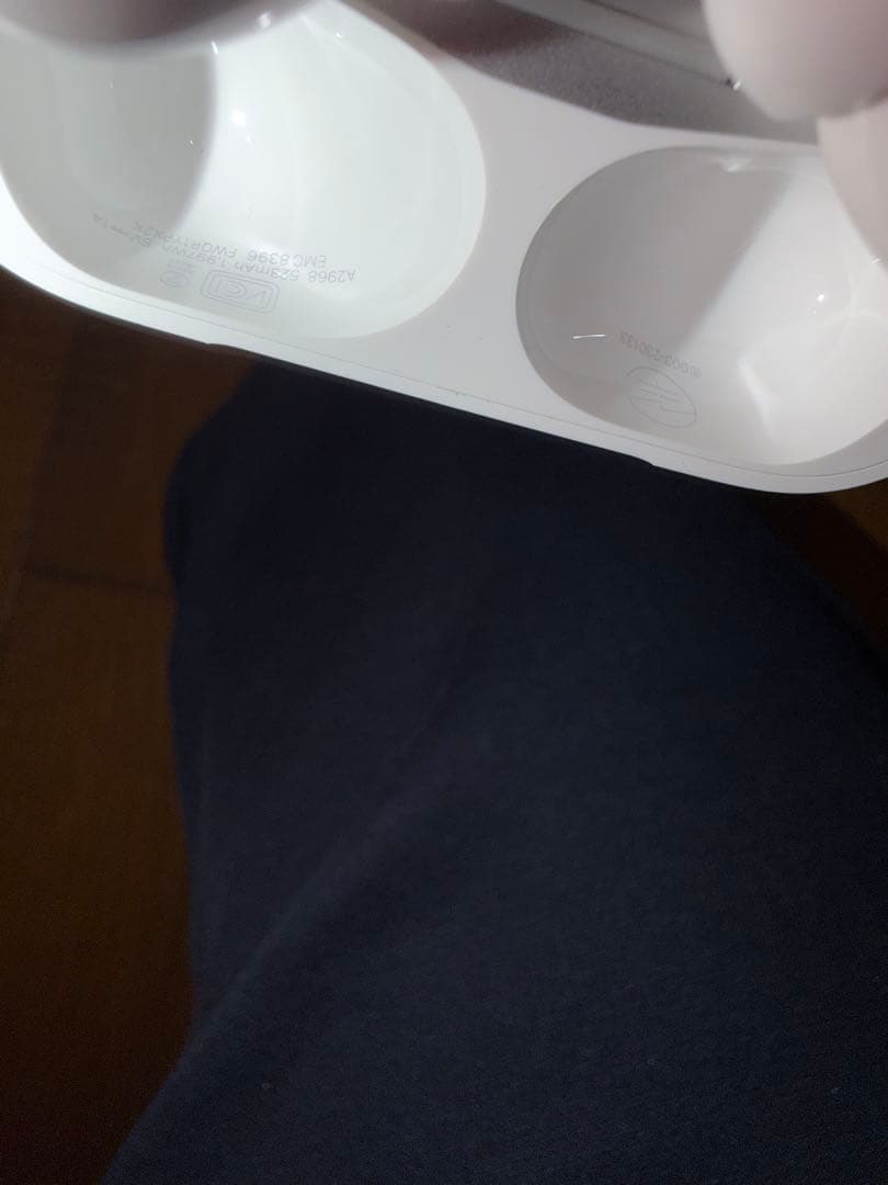 【保証有】AirPods Pro 第二世代本体 ホワイト 充電ケーブル付き