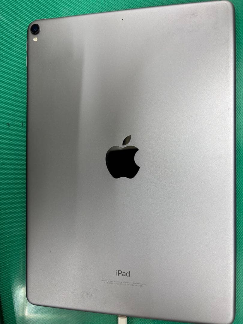 L*n様 Apple iPad Pro 10.5インチ 64GB シルバー