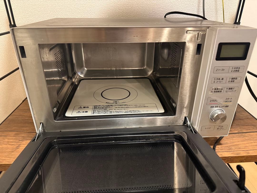 家電1式。(冷蔵庫、オーブンレンジ、炊飯器 、キッチンラック)