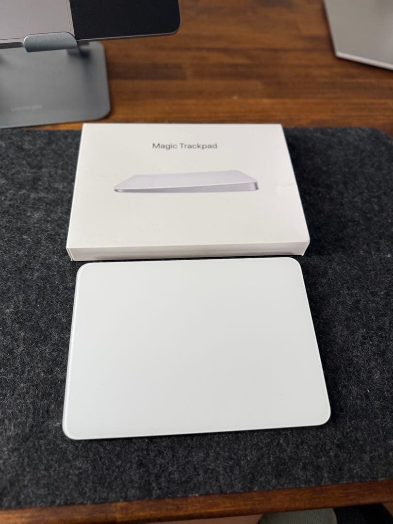 マウス・トラックボール Magic Trackpad MK2D3Z/A