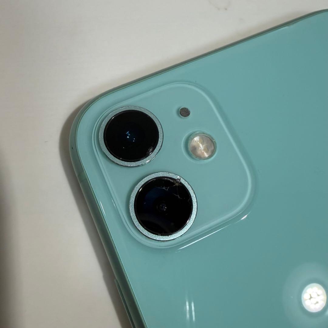 Apple iPhone 11 ミントグリーン 128GB ひび割れあり