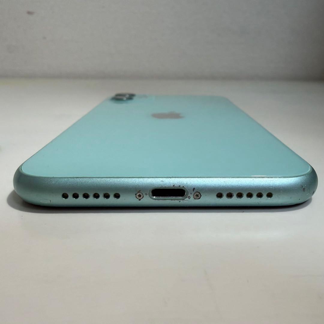 Apple iPhone 11 ミントグリーン 128GB ひび割れあり