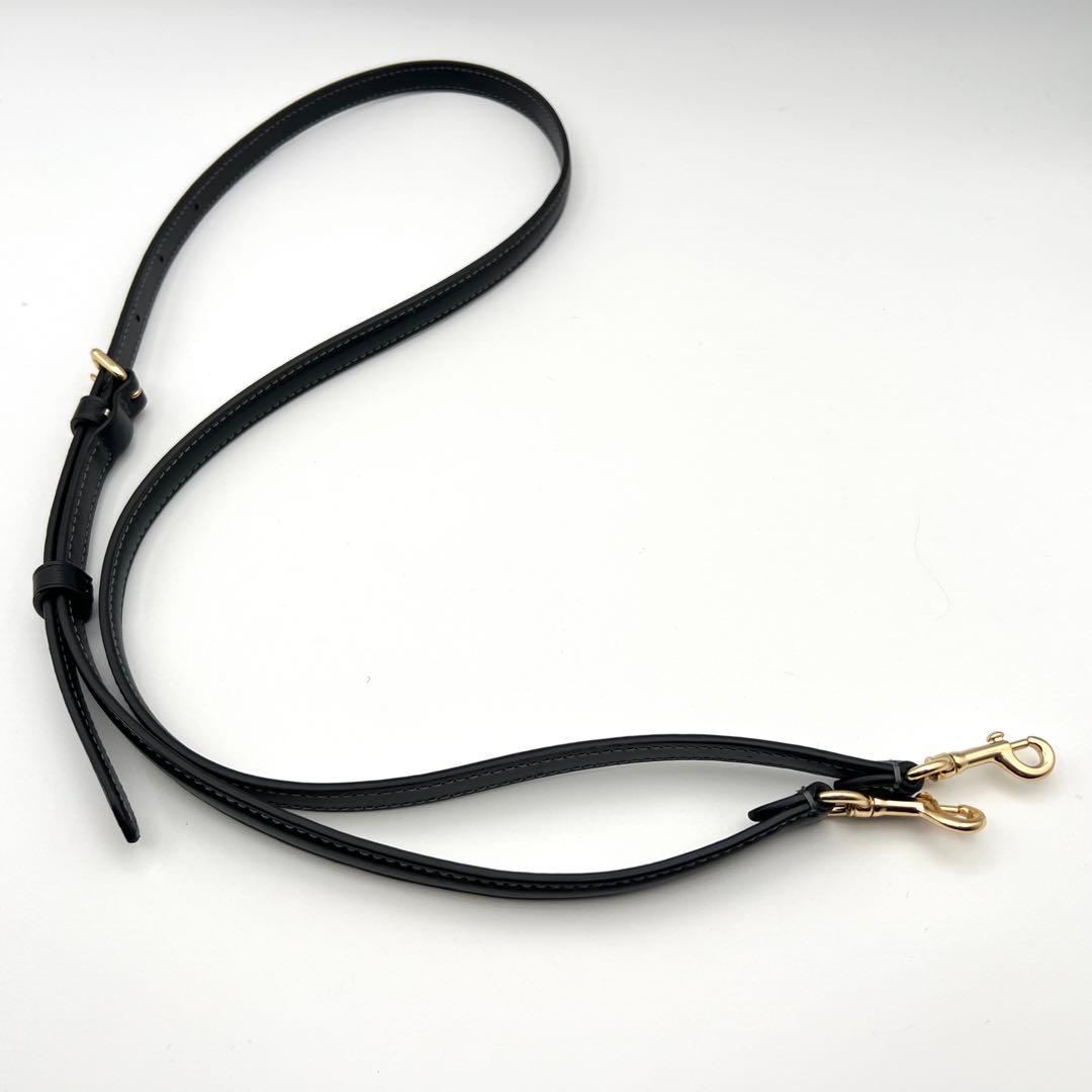 【美品】COACH コーチ クロスボディ・シグネチャー キャンバス スマホ