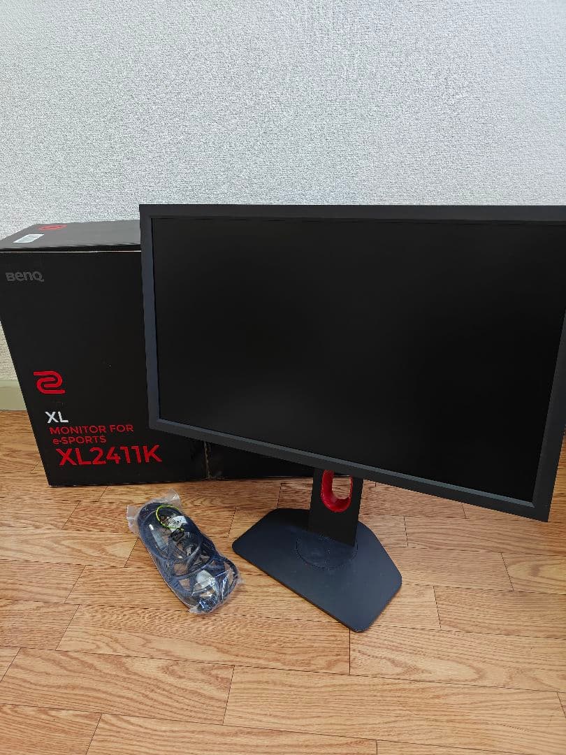 BenQ XL2411K ゲーミングモニター 本体　箱有り