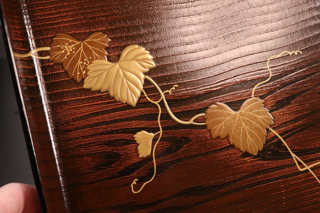 CL76 能登輪島塗 蔦金蒔絵 欅地 木地呂塗 足付四方膳 五客 木製漆器