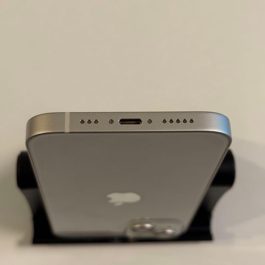 iPhone13 128GB ホワイト　美品　中古