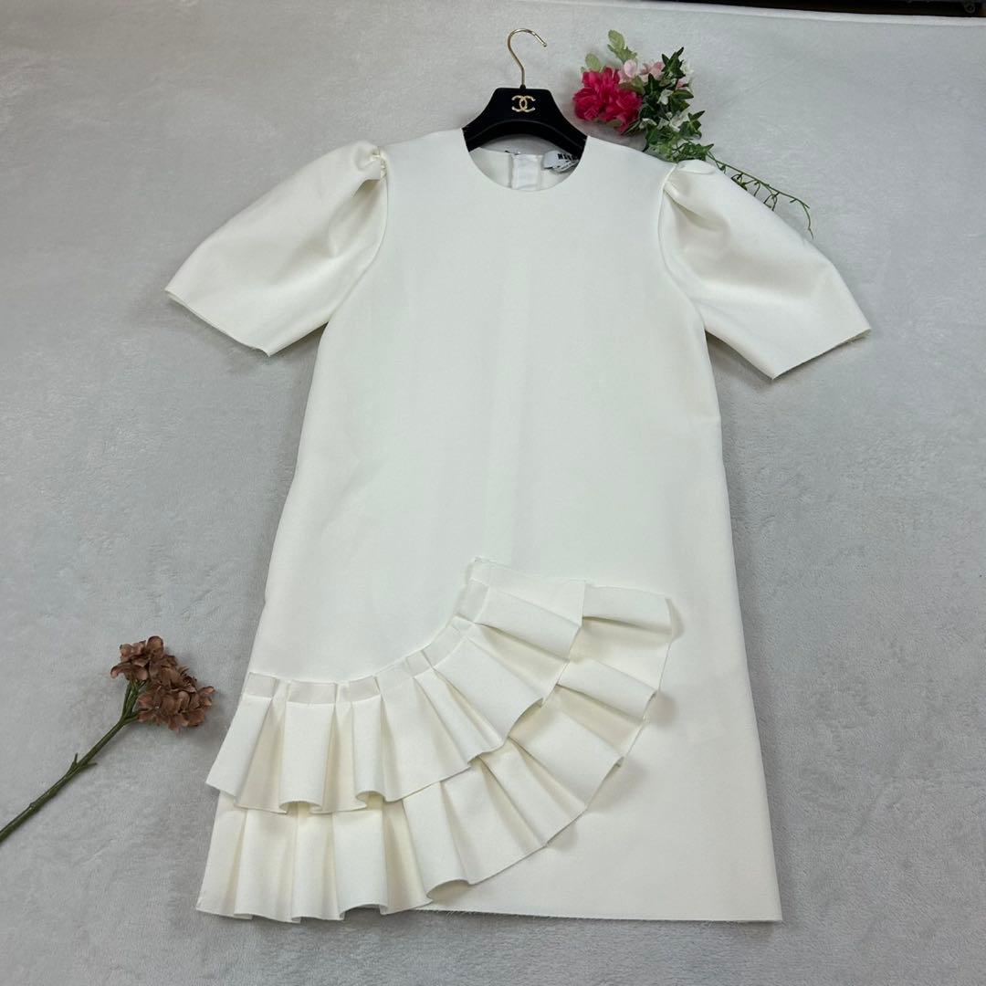 K833 美品 M エムエスジーエム めるる着用 ひざ丈ワンピース レディース