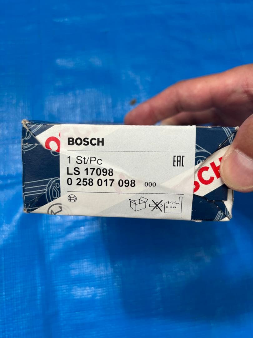BOSCH O2センサー　LS17098 0258017098  X3他